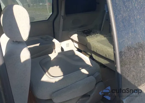 2005 Kia Sedona Ex/Lx z USA, uszkodzony, nr VIN KNDUP132956689010